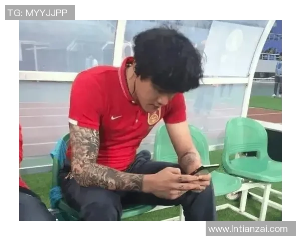 帅气纹身与足球魅力交融的明星球员们的精彩人生